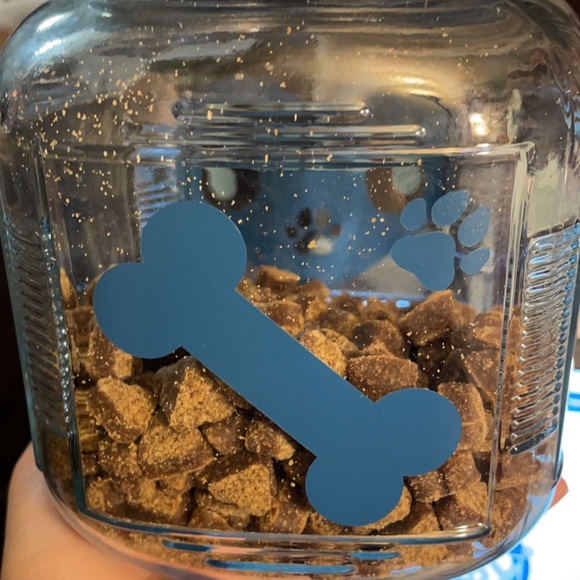 Custom shirts, sweaters, onesies and treats containers! - Picture 13 of 15